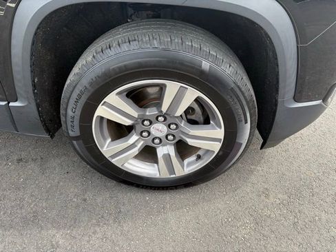 Used 2019 GMC Acadia SLT w/ Black Edition AWD/4WD image 9