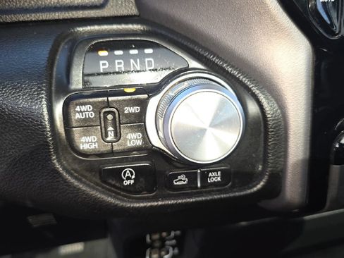 Used 2023 RAM 1500 Laramie AWD/4WD image 20