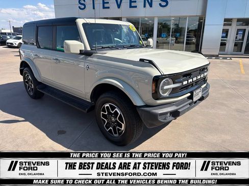 Used 2025 Ford Bronco Outer Banks AWD/4WD image 7