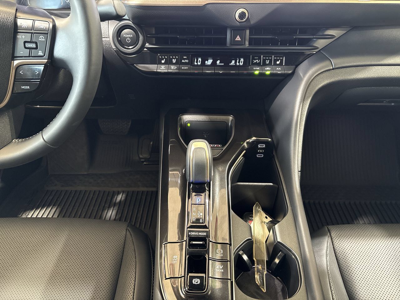 Certified 2026 Toyota Crown AWD/4WD image 21