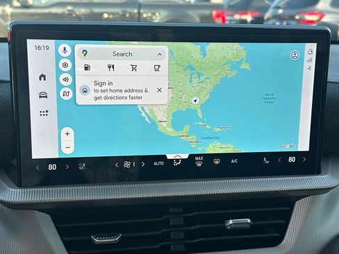 New 2025 Ford Explorer Active w/ Active Comfort Package image 52