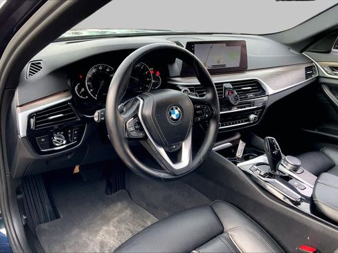 Used 2017 BMW 540i xDrive AWD/4WD image 18