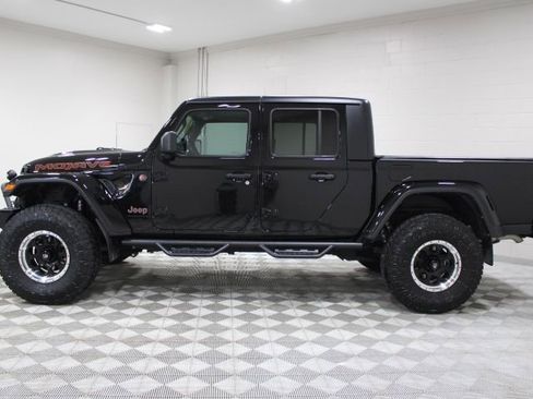 Used 2023 Jeep Gladiator Mojave w/ Cold Weather Group AWD/4WD image 8