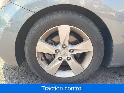 Used 2013 Hyundai Elantra GLS w/ Preferred Pkg FWD image 22