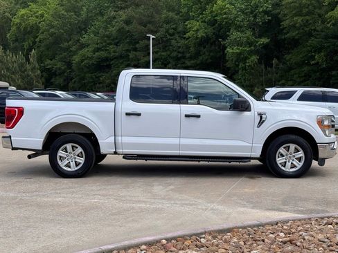 Used 2022 Ford F150 XLT w/ Equipment Group 301A Mid image 10