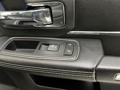 Used 2018 RAM 2500 Laramie image 28