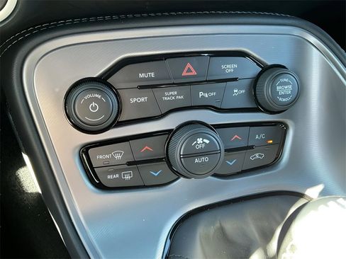 Used 2023 Dodge Challenger R/T w/ Plus Package image 24
