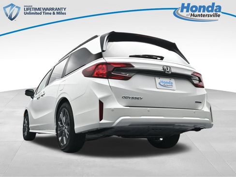 New 2026 Honda Odyssey Touring image 31