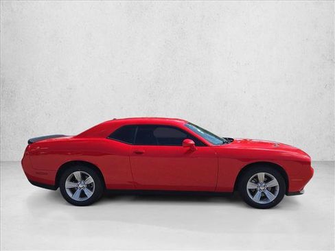 Used 2023 Dodge Challenger SXT RWD image 4