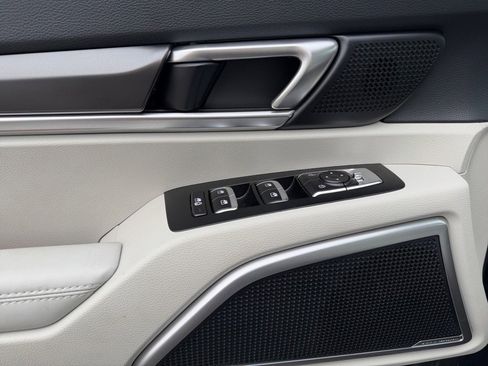 New 2025 Kia Telluride S image 18