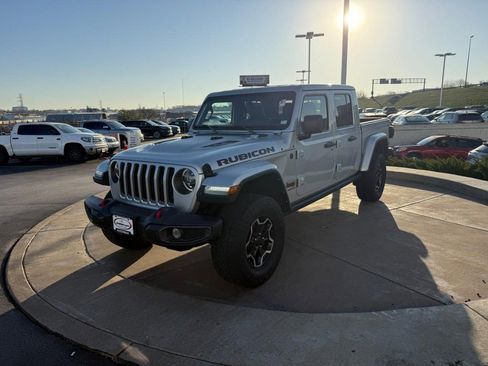 Used 2022 Jeep Gladiator Rubicon w/ LED Lighting Group image 9