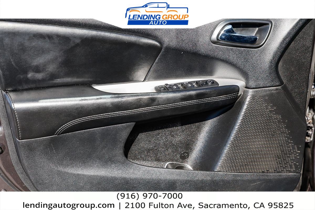 Used 2018 Dodge Journey SE FWD image 21