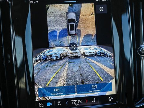 New 2025 Volvo XC60 T8 Plus w/ Protection Package Premier image 25