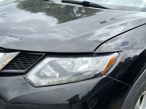 Used 2016 Nissan Rogue SV FWD image 3