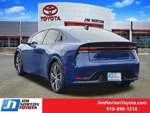 Used 2024 Toyota Prius Limited image 8