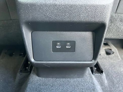 Used 2024 Nissan Rogue SV AWD/4WD image 36
