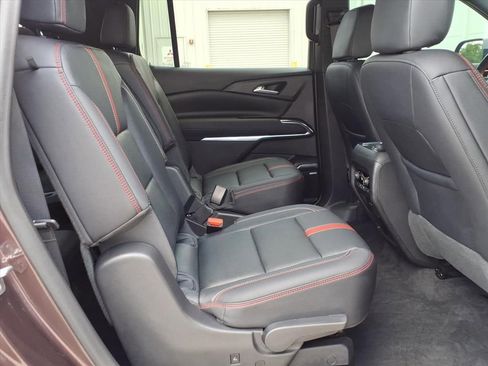 Used 2024 Chevrolet Traverse RS w/ LPO, Floor Liner Package FWD image 13