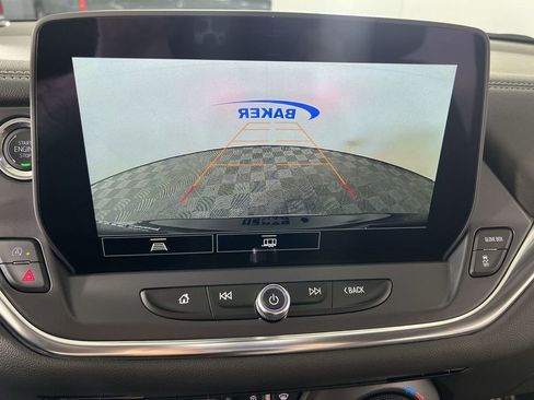 Used 2025 Chevrolet Blazer LT AWD/4WD image 16
