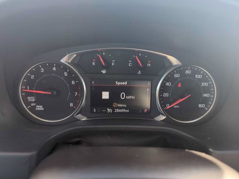 Used 2023 GMC Acadia SLT w/ Preferred Package FWD image 12