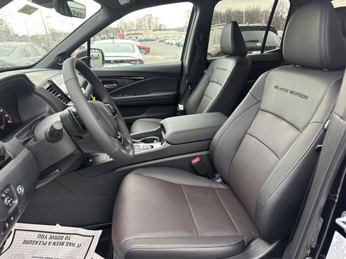 New 2026 Honda Ridgeline Black Edition image 10