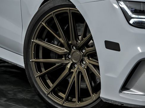 Used 2017 Audi RS 7 Prestige image 3