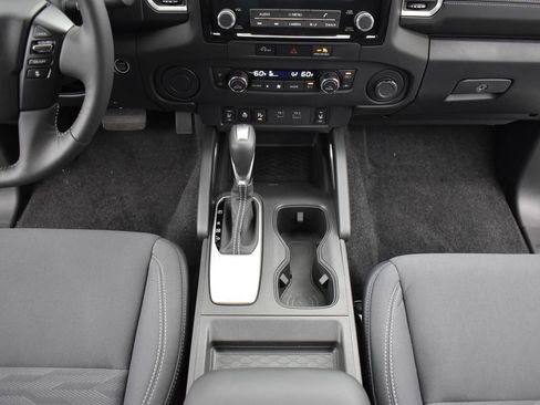 New 2024 Nissan Frontier SV w/ SV Convenience Package image 11