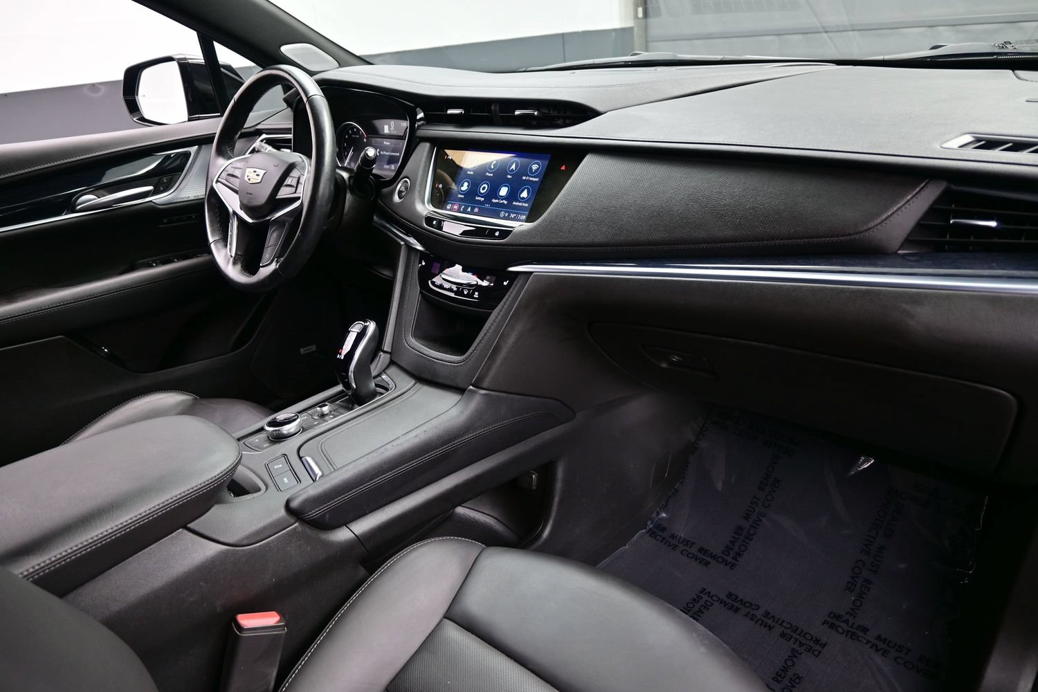 Used 2024 Cadillac XT5 Premium Luxury w/ LPO, Floor Liner Package AWD/4WD image 14