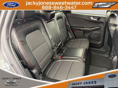 Used 2024 Ford Escape ST-Line w/ Tech Pack #1 AWD/4WD image 18