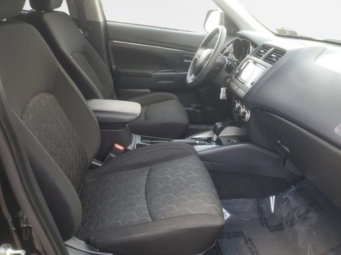 Used 2024 Mitsubishi Outlander Sport ES AWD/4WD image 26