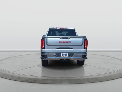 New 2026 GMC Sierra 1500 SLT AWD/4WD image 7