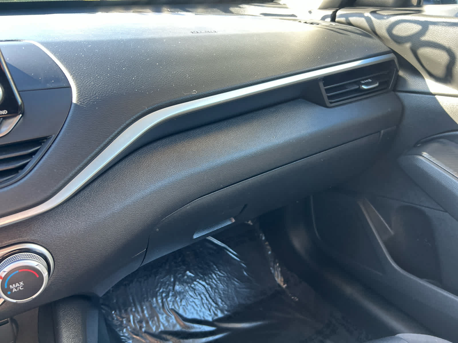 Used 2024 Nissan Altima 2.5 S FWD image 20