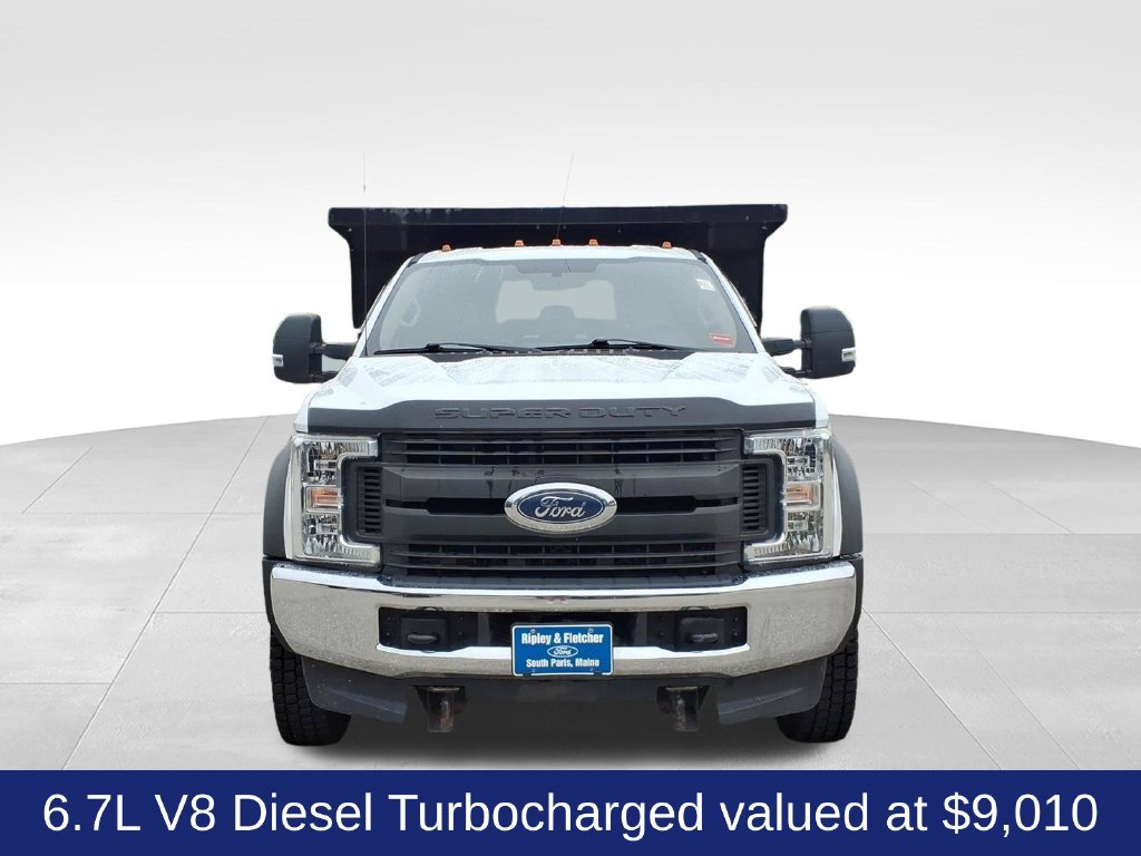 Used 2019 Ford F550 4x4 Regular Cab Super Duty w/ XL Value Package image 2