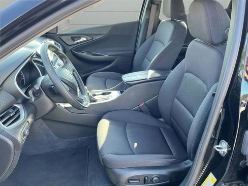 Used 2023 Chevrolet Malibu LT FWD image 16