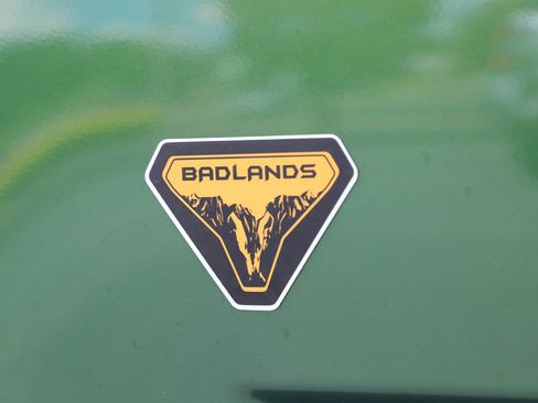 Certified 2023 Ford Bronco Sport Badlands image 4