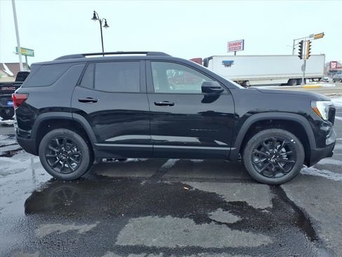 New 2026 GMC Terrain Elevation w/ Elevation Premium Package image 2