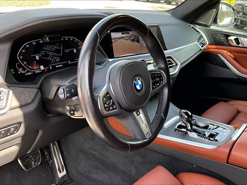 Used 2023 BMW X5 xDrive40i w/ M Sport Package image 18