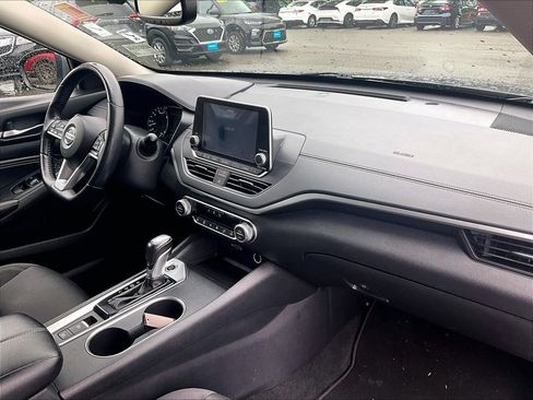 Used 2019 Nissan Altima 2.5 SV AWD/4WD image 14
