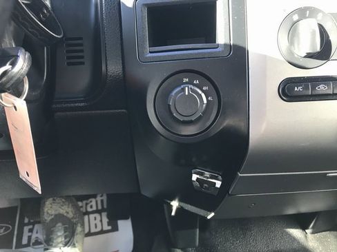 Used 2017 Ford Expedition XL w/ Fleet Convenience Package image 13