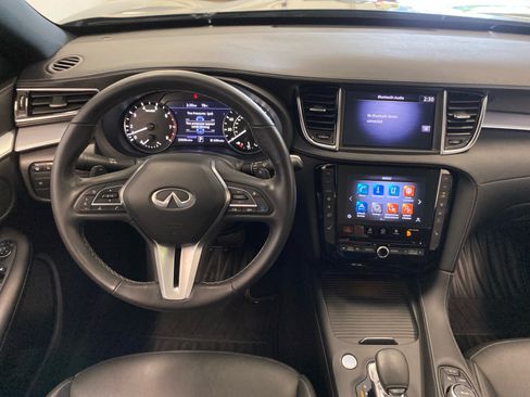 Used 2021 INFINITI QX50 Luxe w/ Appearance Package AWD/4WD image 13
