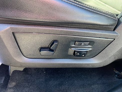 Used 2017 RAM 1500 Laramie image 24