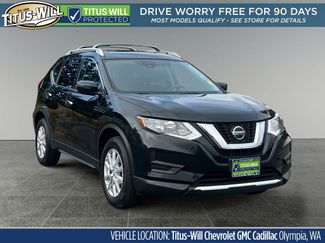 Used 2019 Nissan Rogue SV image 1