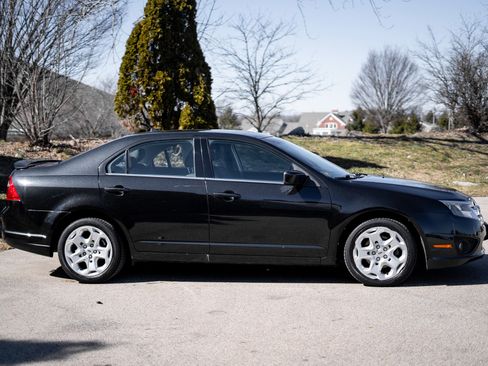 Used 2011 Ford Fusion SE w/ 201A Rapid Spec Order Code image 4