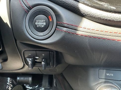 Certified 2023 Dodge Durango GT image 29