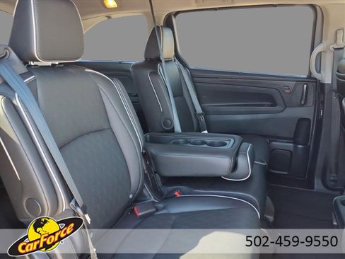 Used 2023 Honda Odyssey Elite image 9