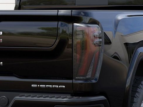 New 2026 GMC Sierra 2500 Denali w/ Denali Reserve Package image 12