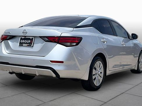 Used 2021 Nissan Sentra S FWD image 13