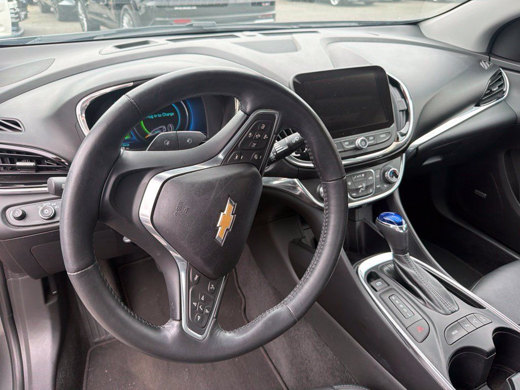 Certified 2016 Chevrolet Volt Premier w/ Driver Confidence Package FWD image 10