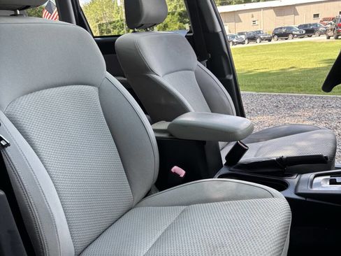 Used 2016 Subaru Forester 2.5i Premium w/ Popular Package #2 image 8