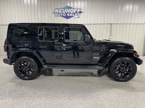 Used 2022 Jeep Wrangler Unlimited Sahara w/ Cold Weather Group image 1