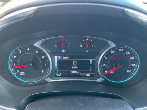 Used 2016 Chevrolet Malibu Premier FWD image 4